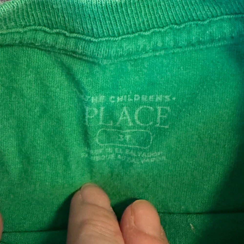 The Children’s Place Green Irish T-shirt 3T